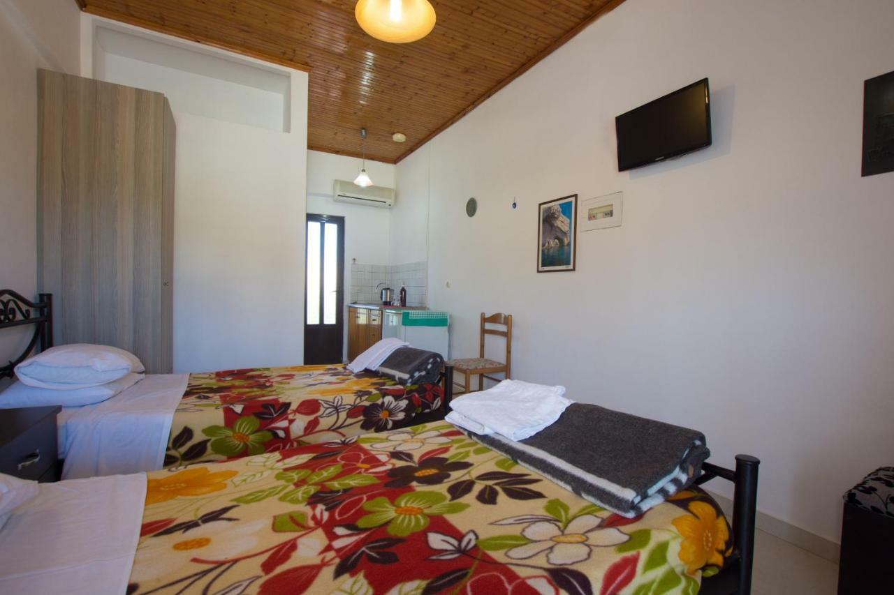 Plessas Studios Tsilivi  Extérieur photo